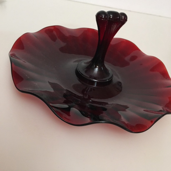 Vintage art Deco Cranberry Glass Candy Dish Wavy Edging with Handle Trinket Tray - Picture 11 of 11